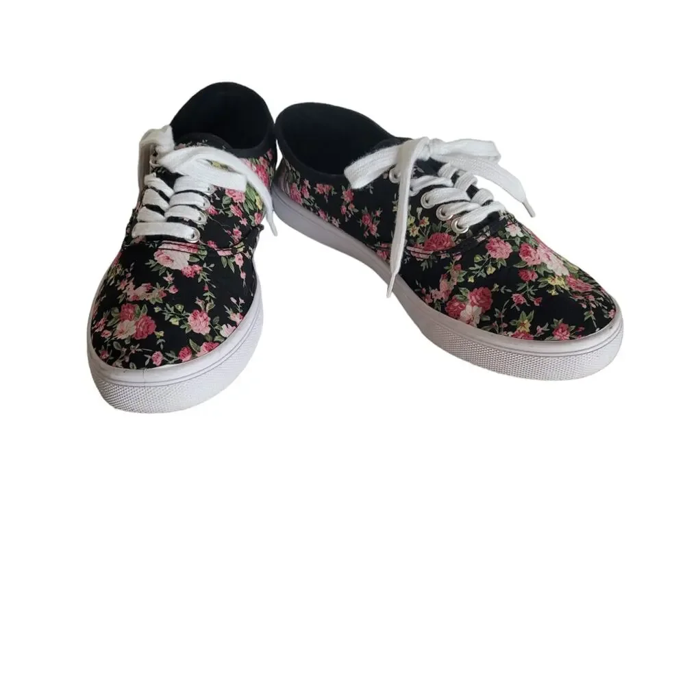 Charlotte Russe Women's Lace Up Low Top Floral Casual Shoes Size 9